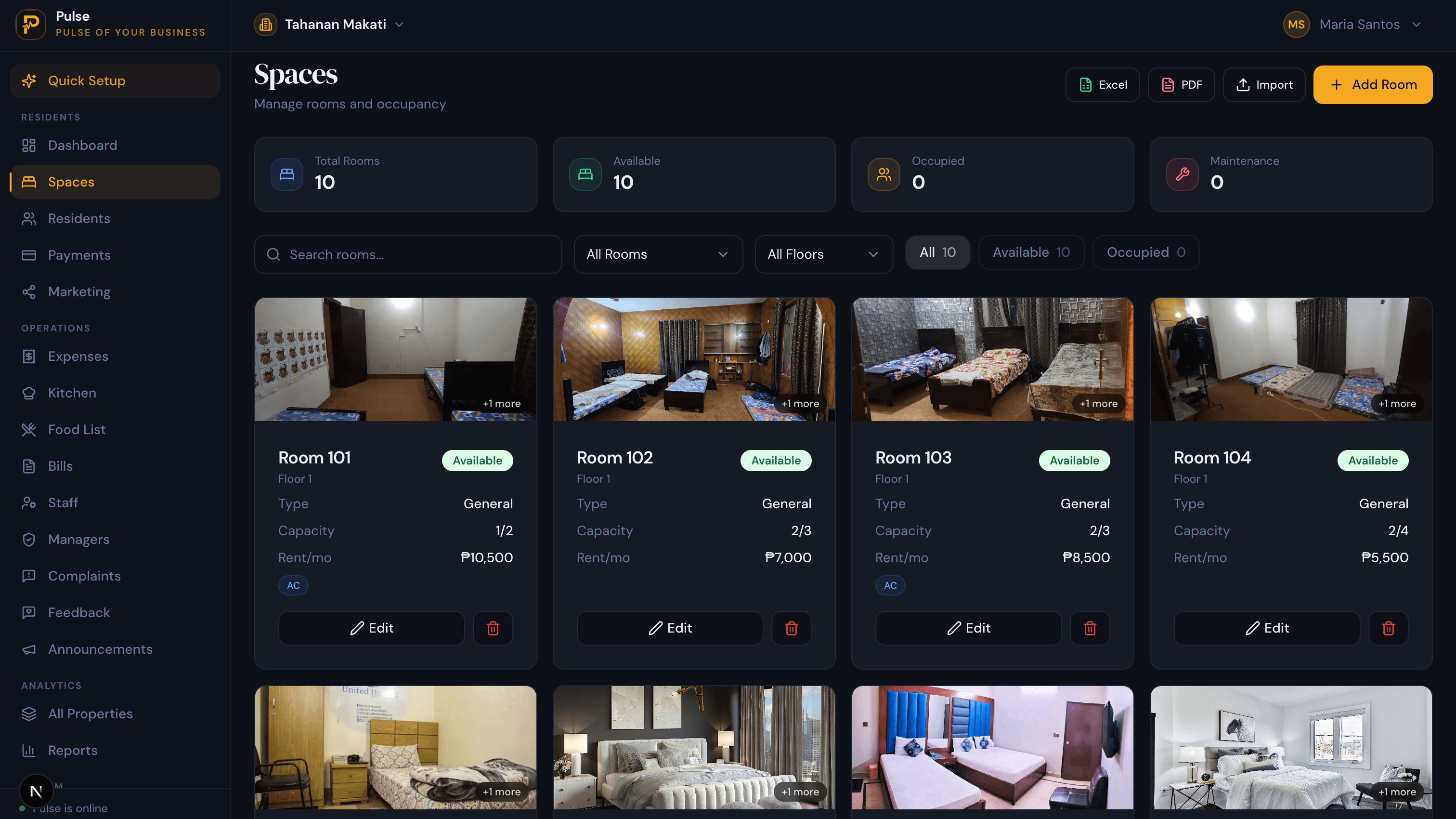 PulseHub Spaces screen showing dormitory rooms with room type, capacity, monthly rent in pesos and AC status